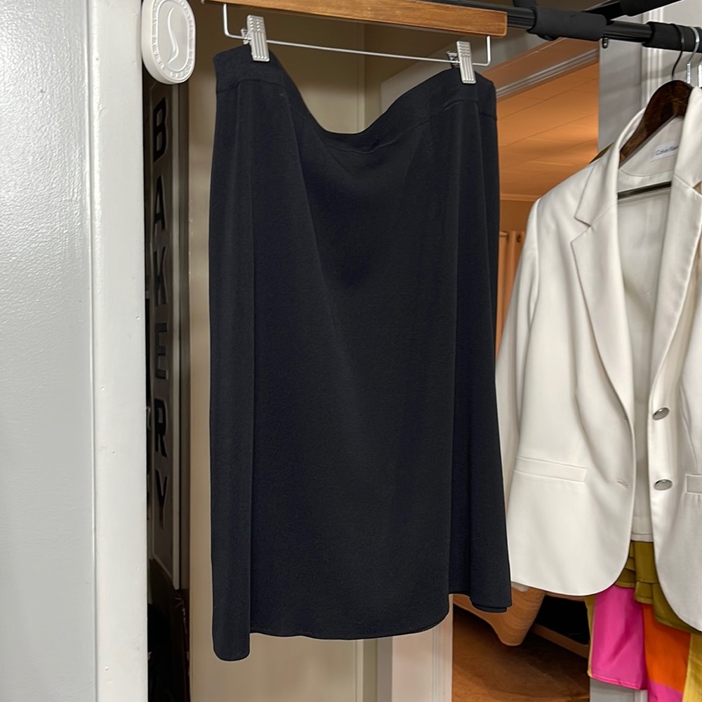 Misook black skirt